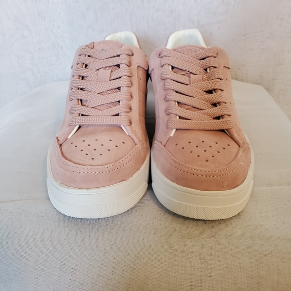 NEW! Pink Marc Fisher Sneaks! - Picture 4 of 8